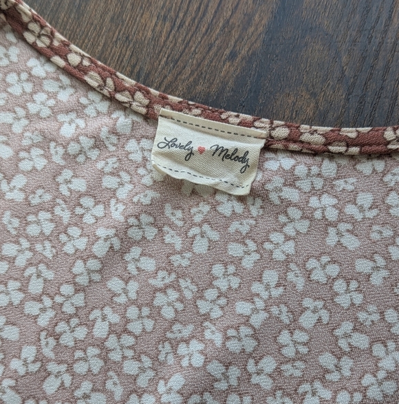 Mauve Button Up Long Sleeve Floral Dress - Picture 4 of 6